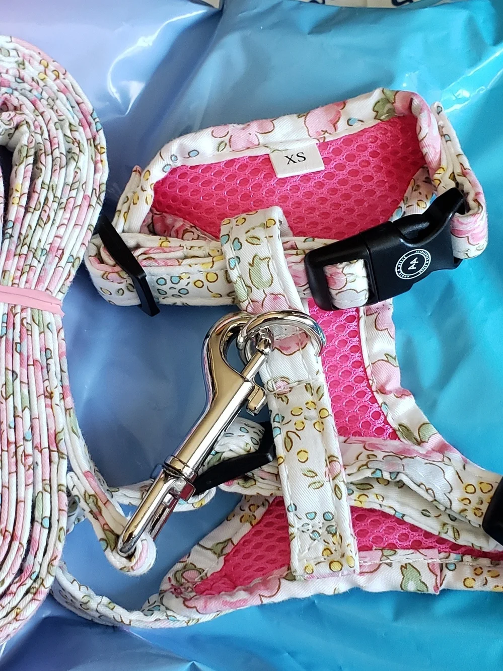 XS Angie & Allie Floral Pink Dog Harness and Leash Set